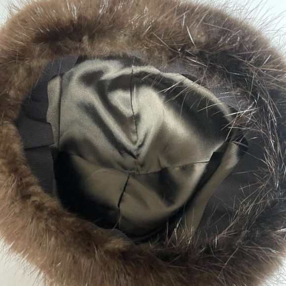 NATURAL Fur Hat - Picture 5 of 6